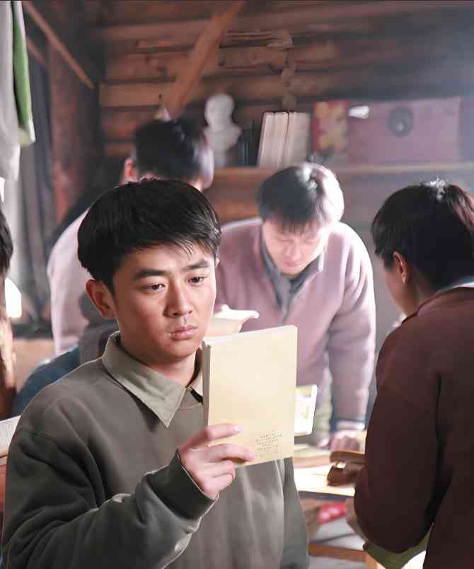 《开货车的小镇青年》免费高清无广告在线播放|喜剧·中国大陆·2025