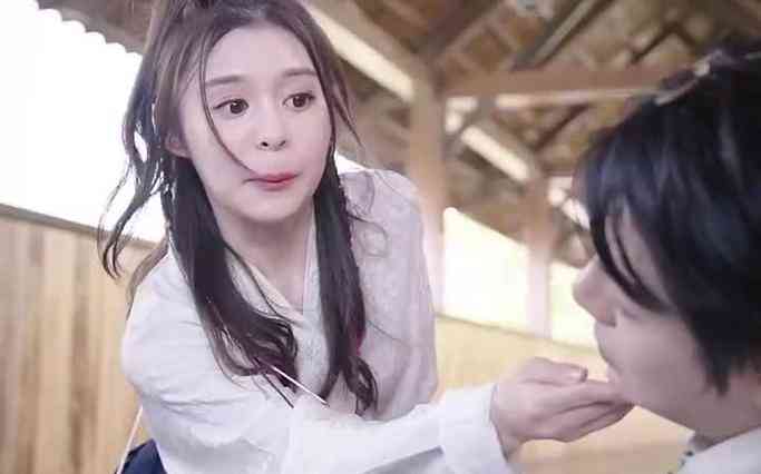 《薄爷，夫人马甲又掉了》全集免费高清短剧无广告在线播放|短剧·中国大陆·2024  第1张