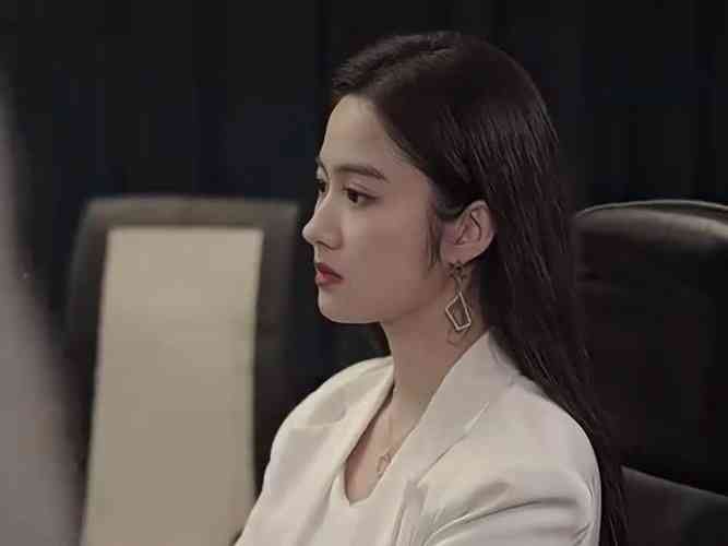 《互换后，与渣男他弟恋爱了》全集免费高清短剧无广告在线播放|短剧·中国大陆·2024  第1张