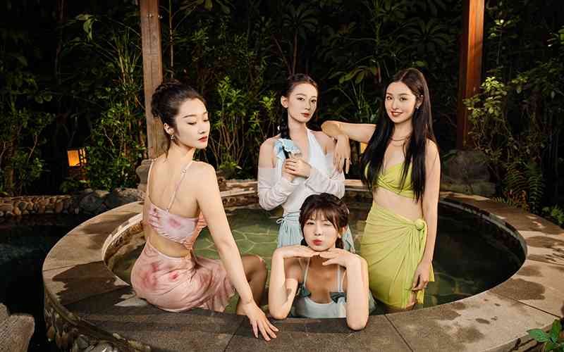 《与美女合租的99种死法》Demo试玩体验版》游戏免费下载|角色扮演·恋爱模拟·科幻·解谜·欢乐  第2张